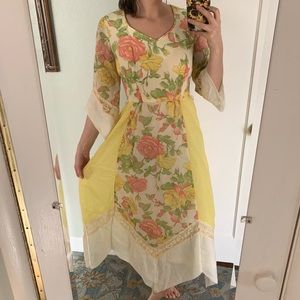 1970s floral handkerchief hem vintage maxi s/m